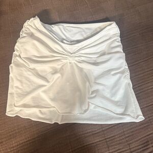Elegant White Ruched Women's Skirt